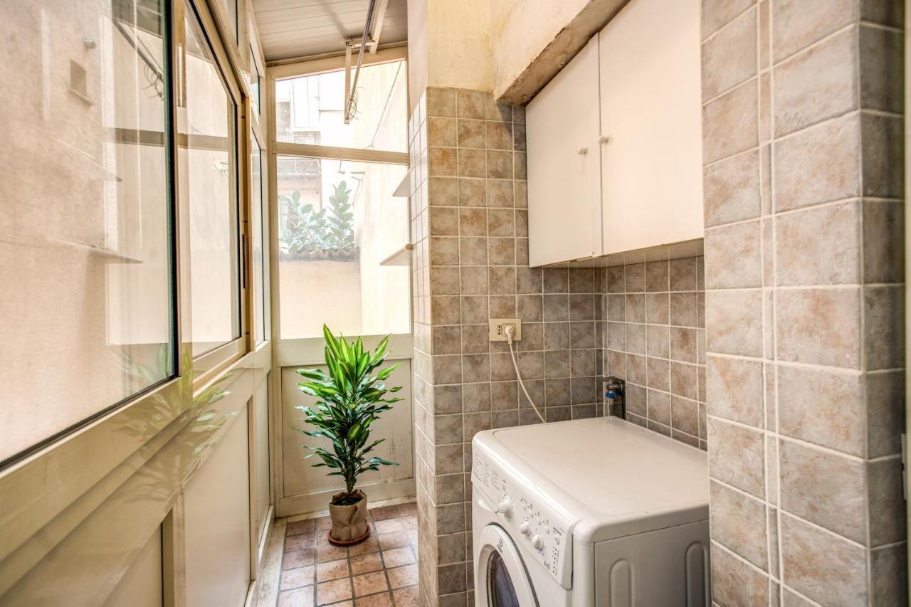 Fresh House Cavour Apartment Rome Exterior photo